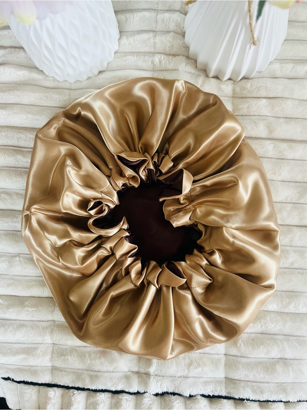 Reversible and adjustable Satin Hair Bonnet - Gold/brown